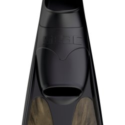 Et par SEAC Talent lange sv�mmef�dder med brun camoflauge-m�nster (camo marrone) til fridykning n�rbillede af fodlomme.