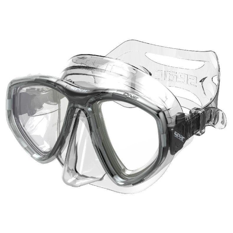 SEAC ONE MASKE med sort ramme. ( til voksen)